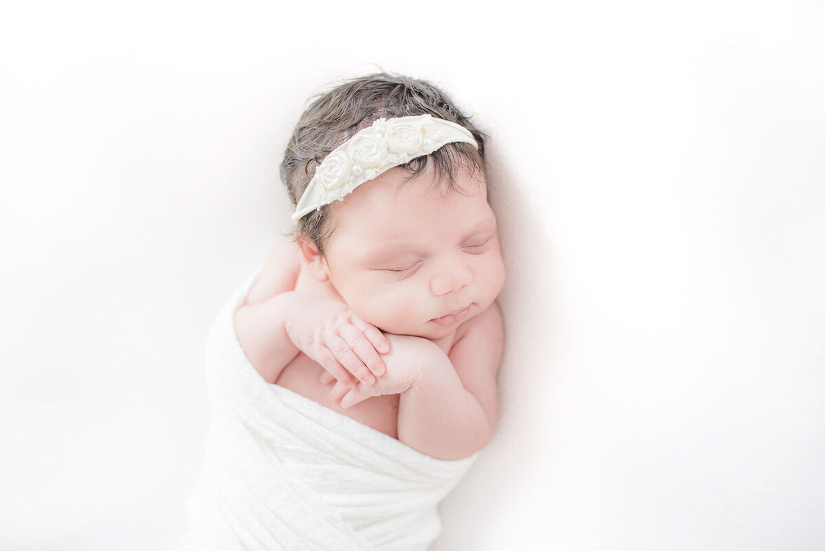 Austin-Newborn-Photographer-09