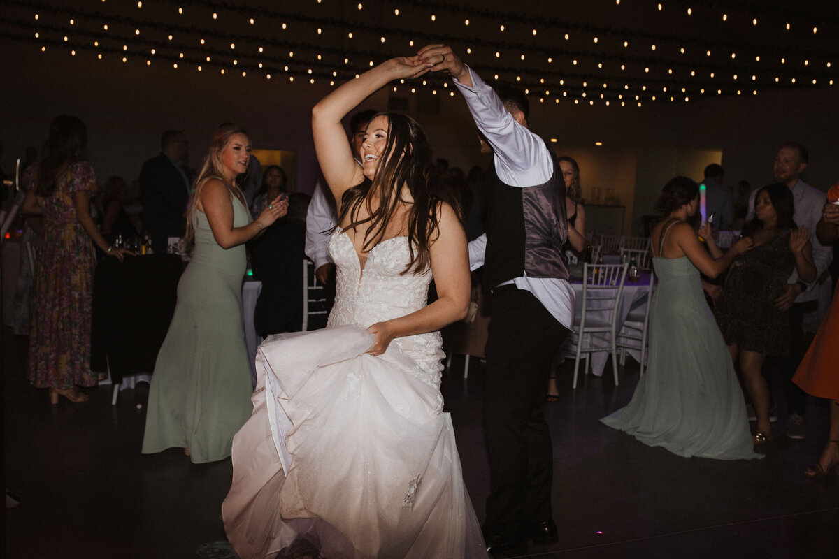 RenfroWeddingReception_KenzieReiss_KenzieCaptures_JoplinMOWeddingPhotographer_ColoradoElopementPhotographer-301
