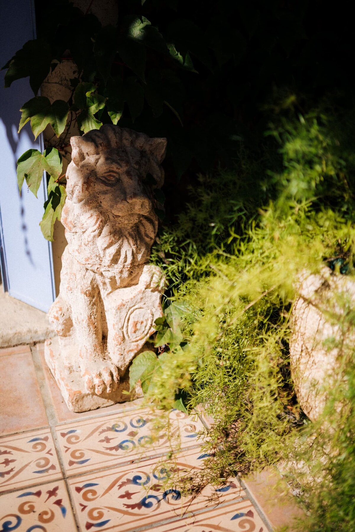 destination-wedding-at-chateau-du-puits-es-pratx1