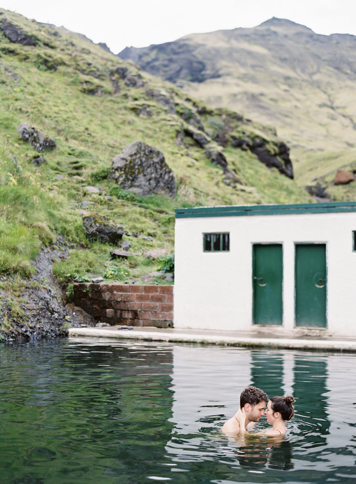 Vicki Grafton Photography Iceland Pre Wedding Session Engagement Elopement Photos Fine Art Film Luxury Honeymoon 8