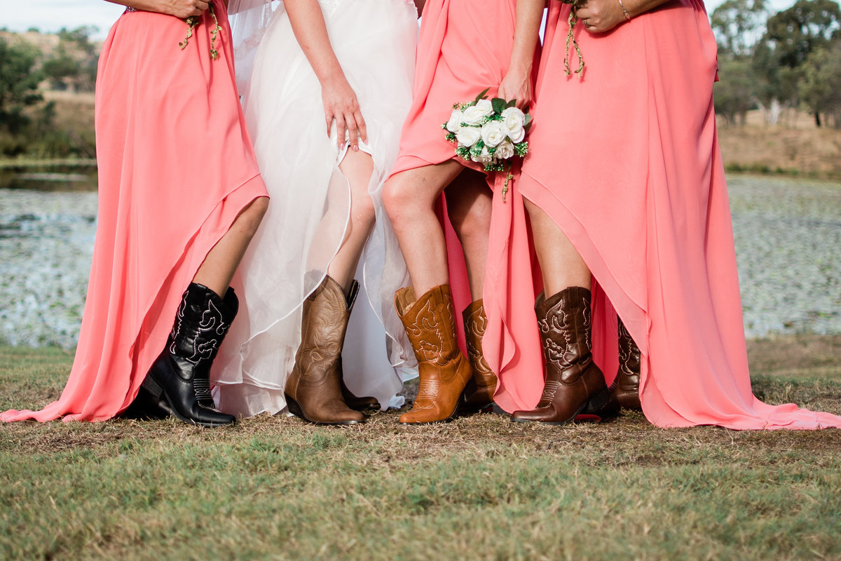 bride-bridesmaids-cowboy-cowgirl-boots-wedding