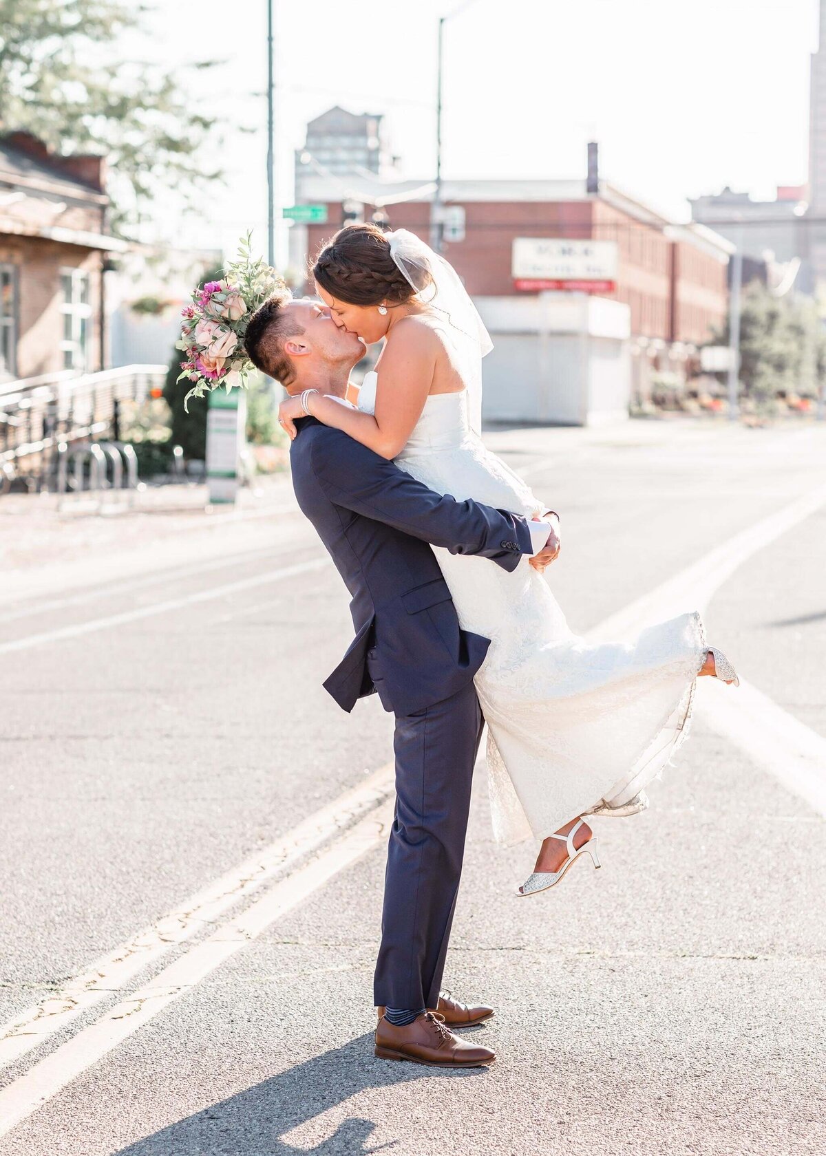 Candid photography of joyful moments 4