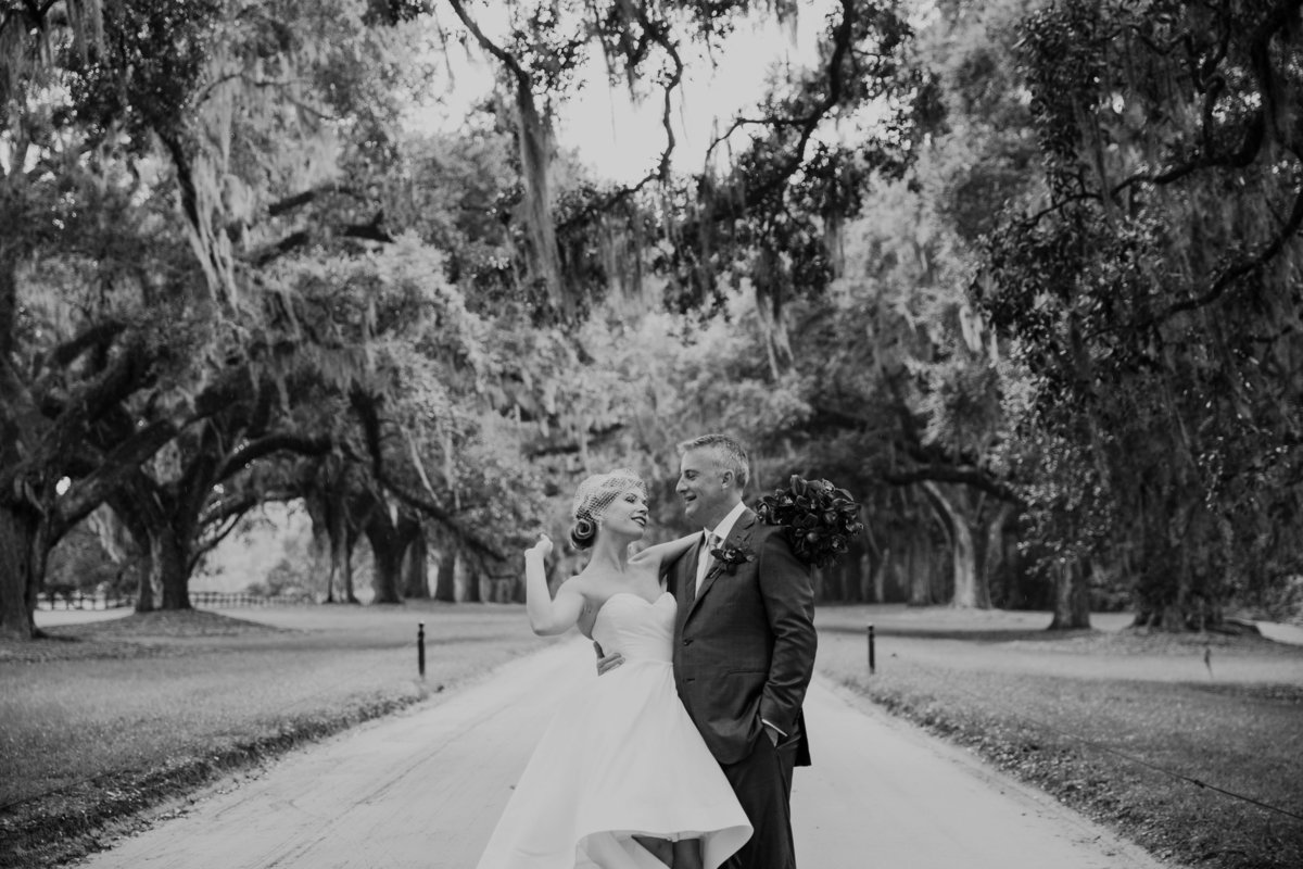 Boone-Hall-Plantation-Charleston-SC-wedding-portrait-photography-19