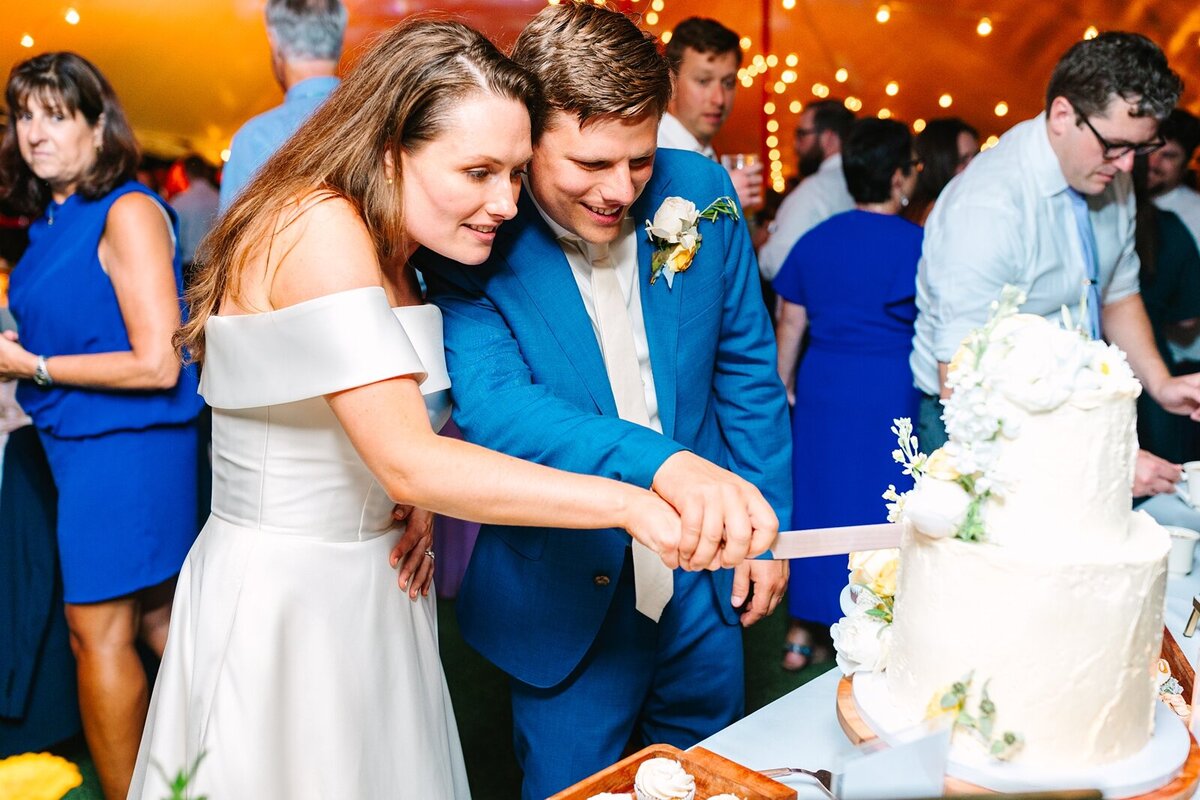 Cheery_Yellow_Blue_Seaside_Island_Maine_Wedding_Chebeague_Island_Inn_0106