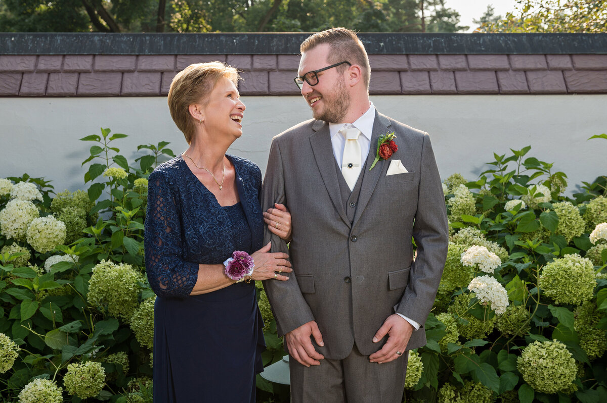 Wedding-Photographer-in-Michigan-064