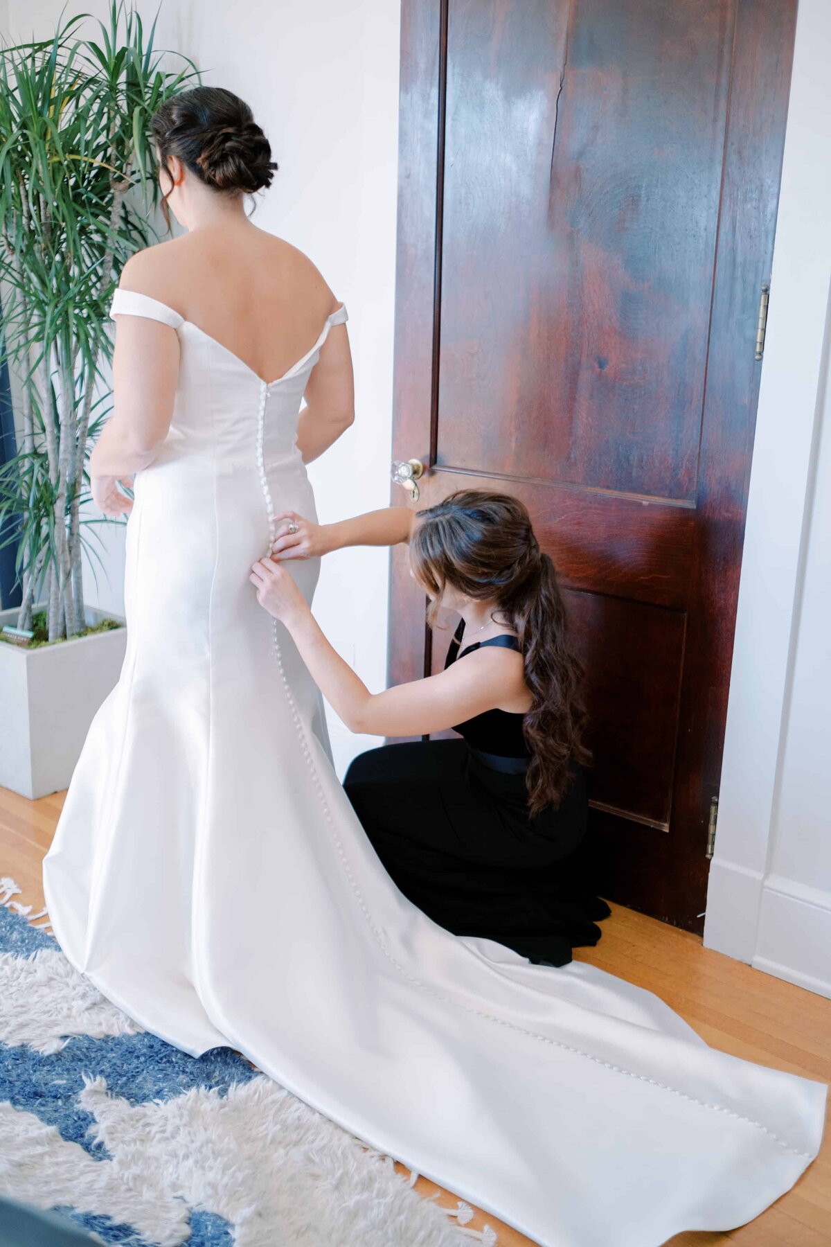The Reeses | Luxury High Point Wedding | NC Weddinng Photographer-11