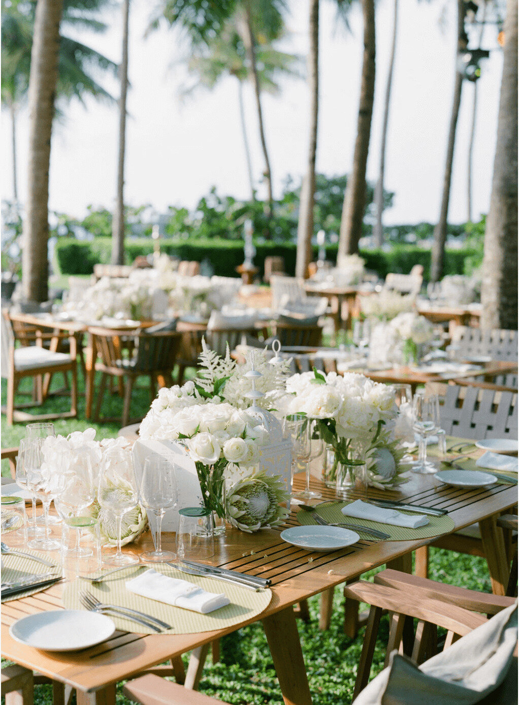 Maldives Destination Wedding Tablescape Decor