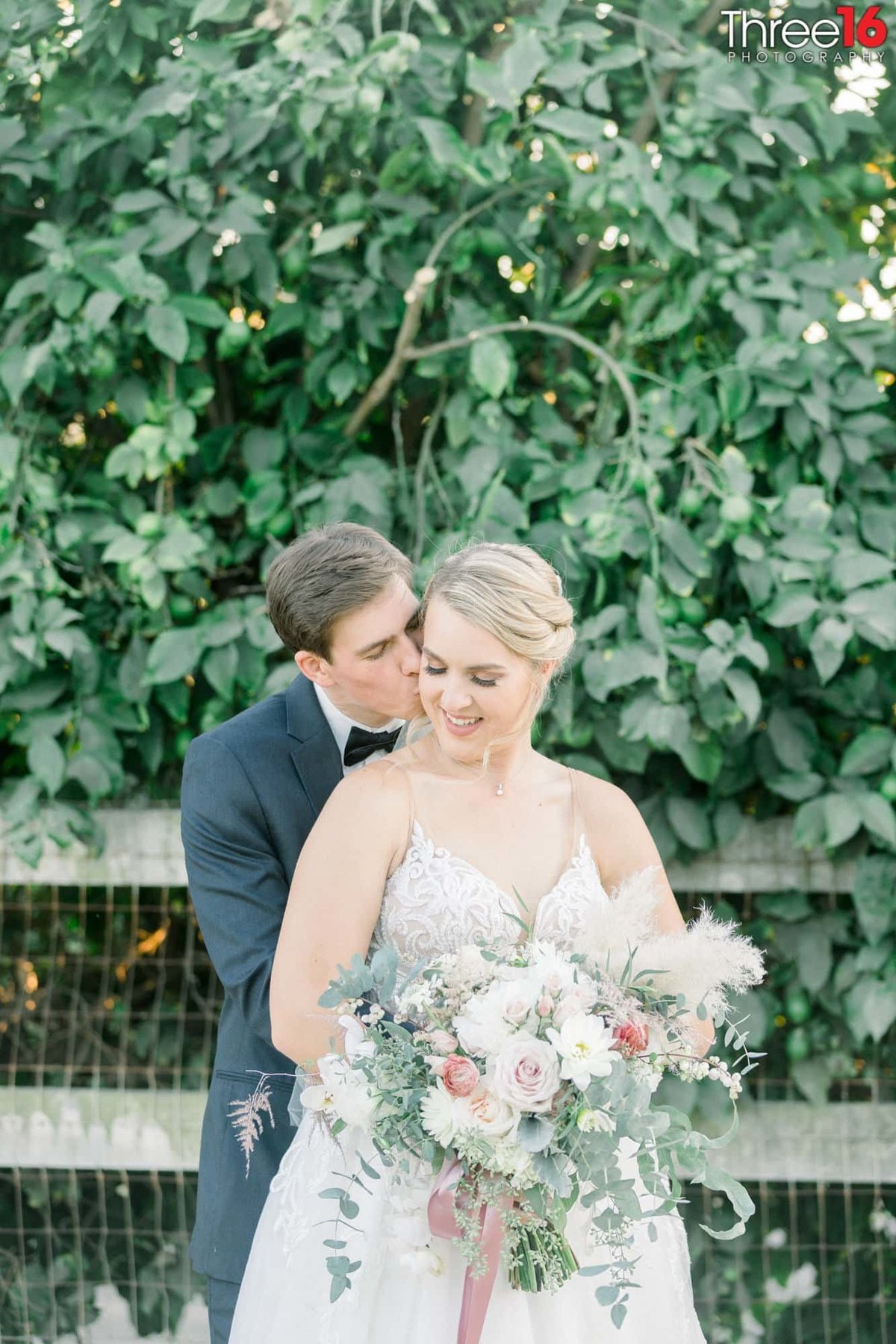 Bella Vista Groves Wedding Venue Fillmore Wedding Photographer 33_1