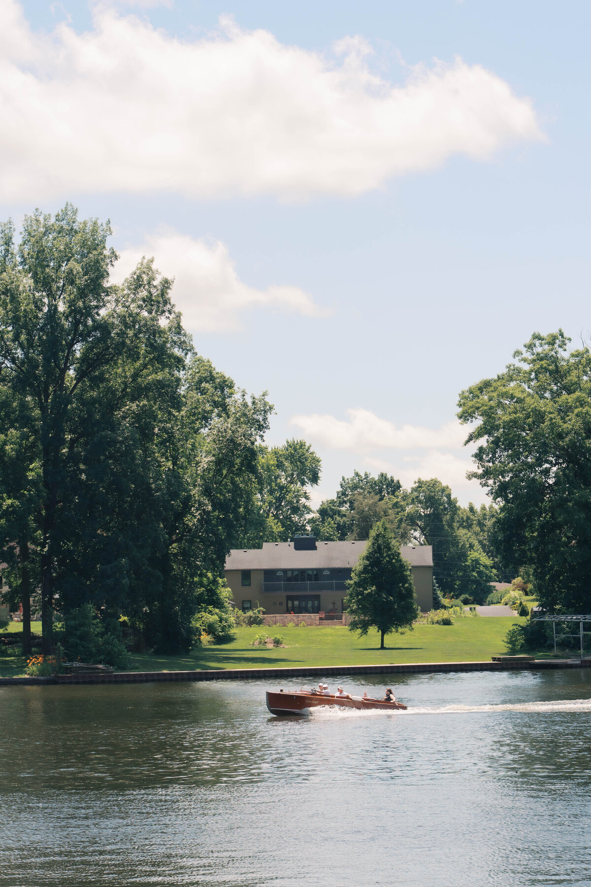 Elizabeth + Reid - Wedding - Wellfield Botanic Gardens  - Elkhart, IN - Wedding Photographer-8