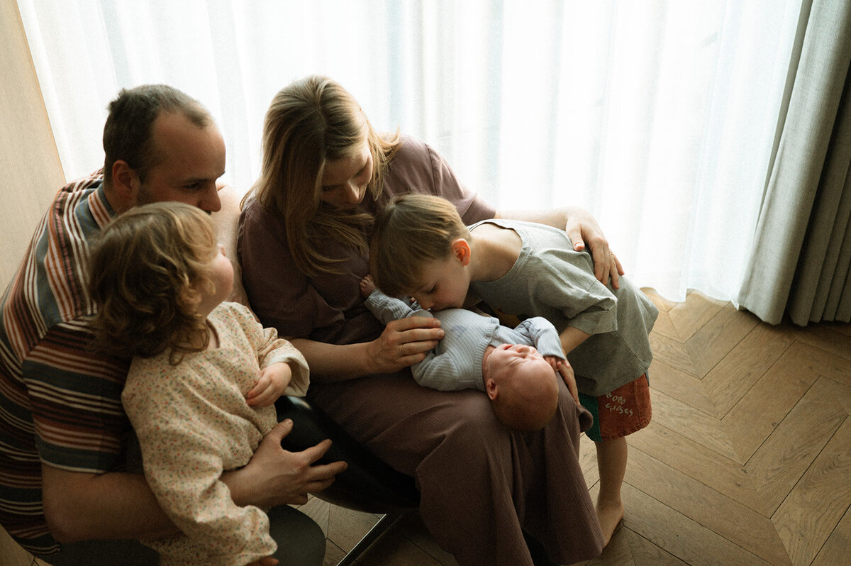 newborn-nieuw leven-fotograaf gezocht - herentals - gezin - gezinsfotograaf-58
