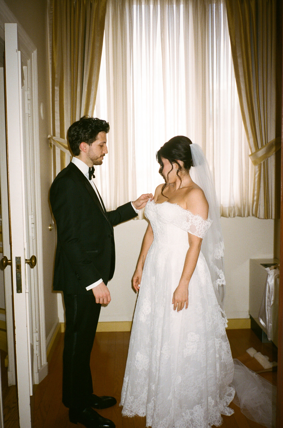 Brooke+Lucas_Film-59