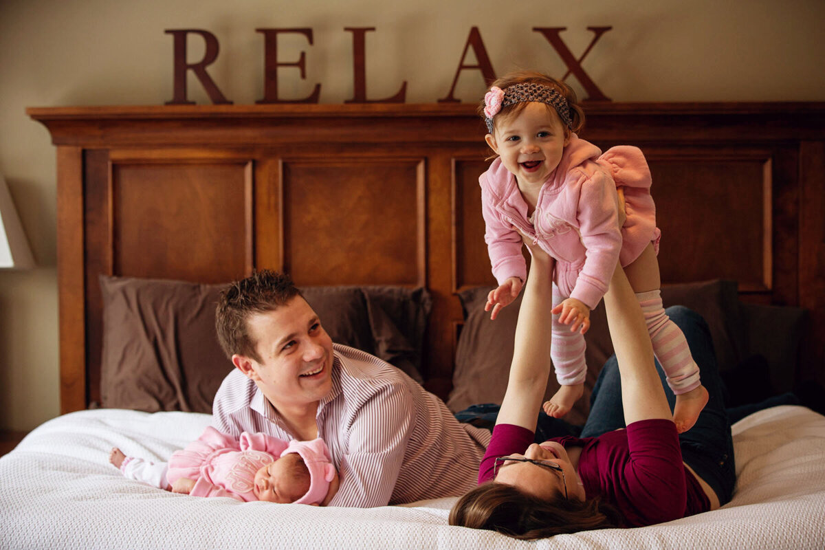 003-Calgary-Banff-Family-Photographer-Edward-Ross