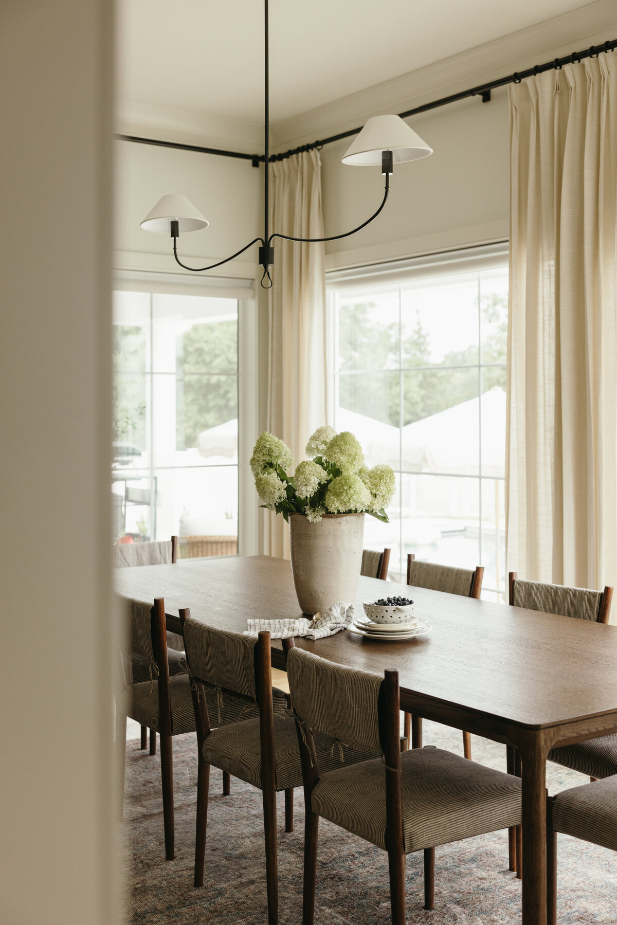 Interior Design Website Designer - Best Web Designer for Interior Designers - Showit Website Templates for Interior Designers - Flodesk Newsletter Templates - Canva Instagram Templates - Coastal Template Co - 9
