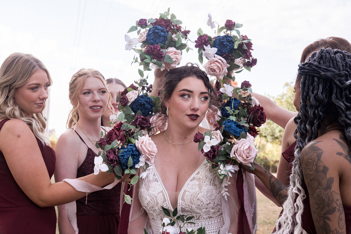 Emotional first look between father and bride