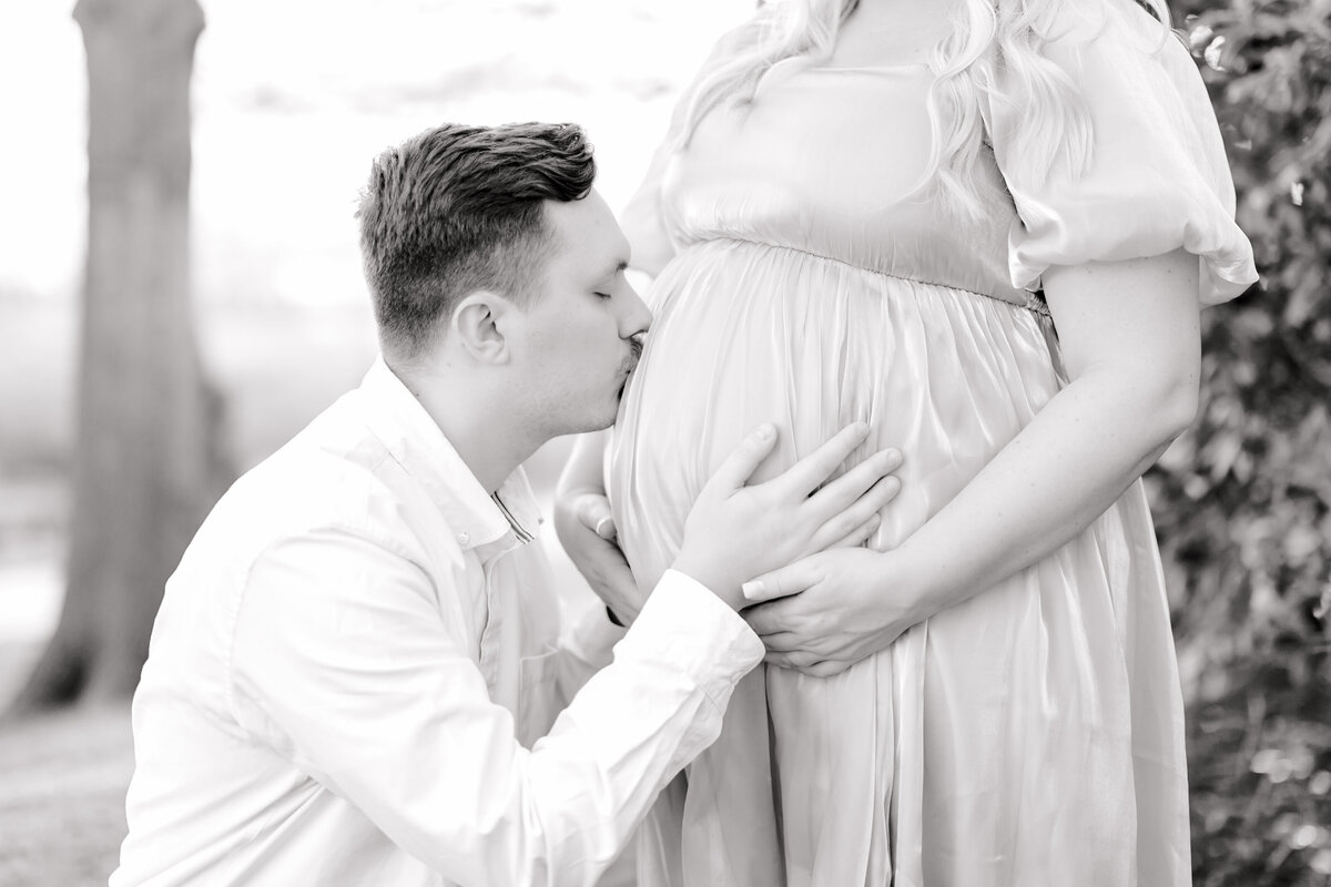 Dukes - Maternity-94