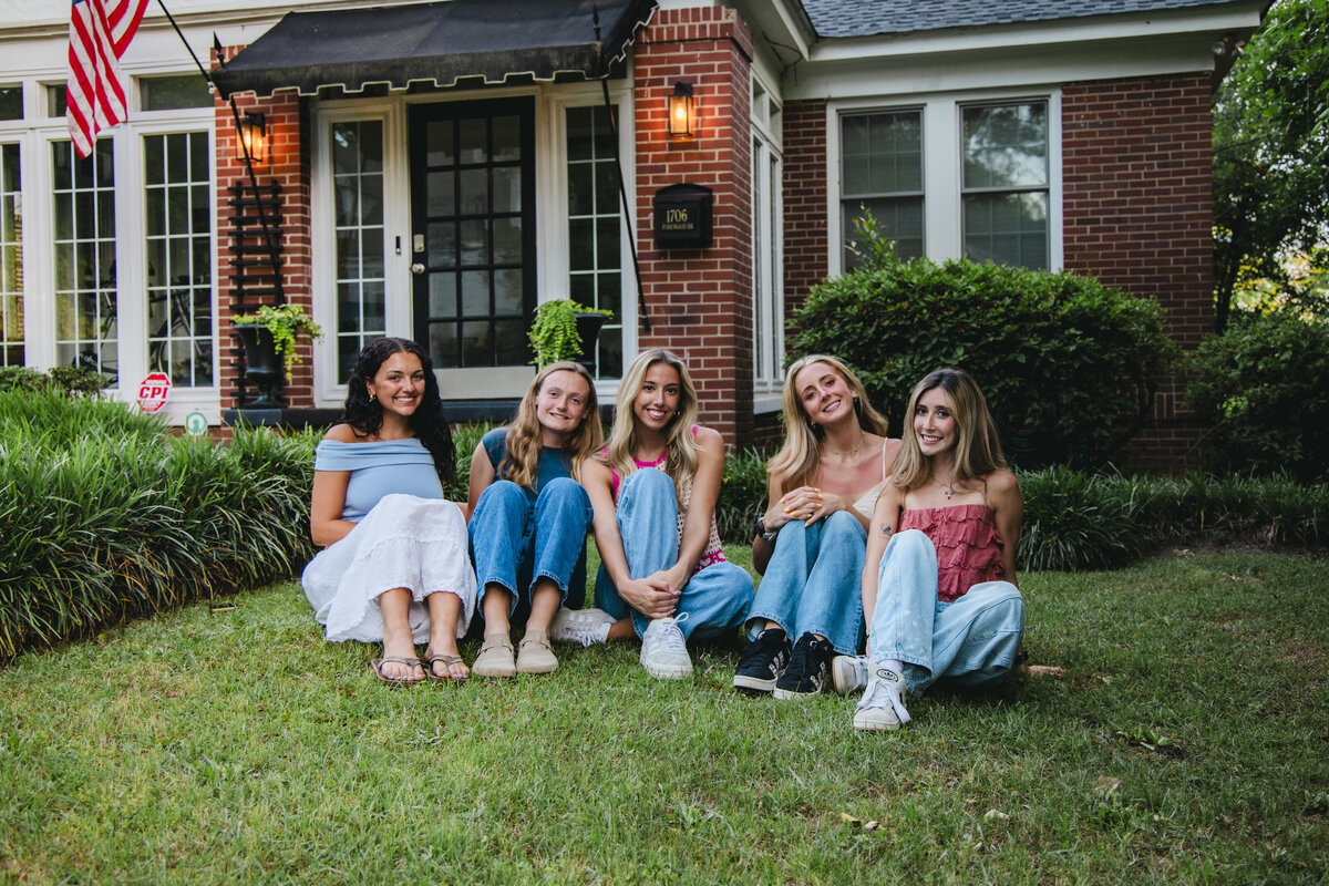 hattieandfriends_2025_112