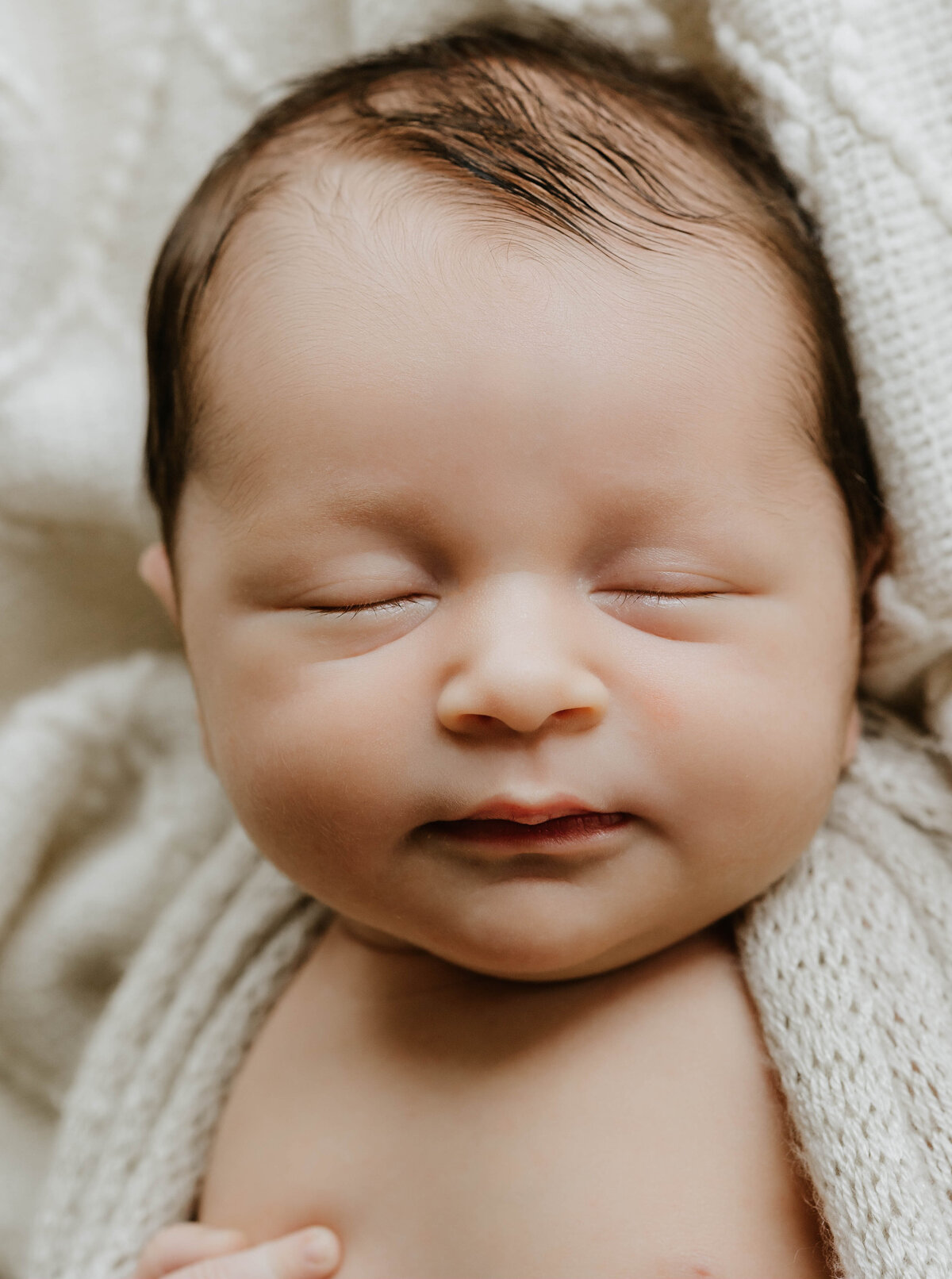 Louisville ky newborn photography session 