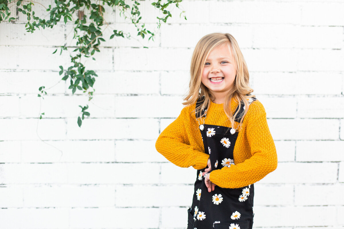 child portrait photography and head shot for young girl