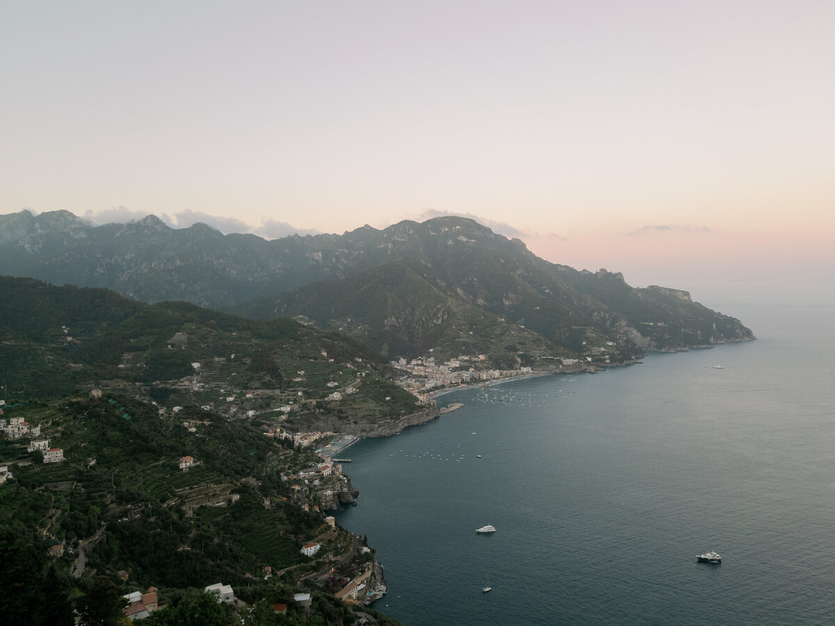 Luxury Wedding In Ravello by Destination Wedding Photographer Liz Andolina50