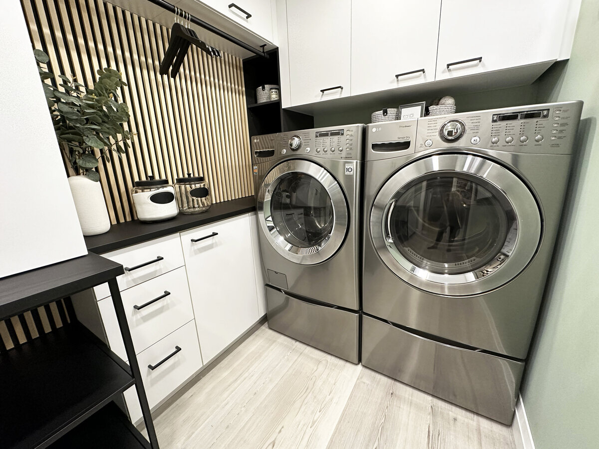 Modern Laundry Interior Design Reno Urbanomic Interiors 2021 (10)