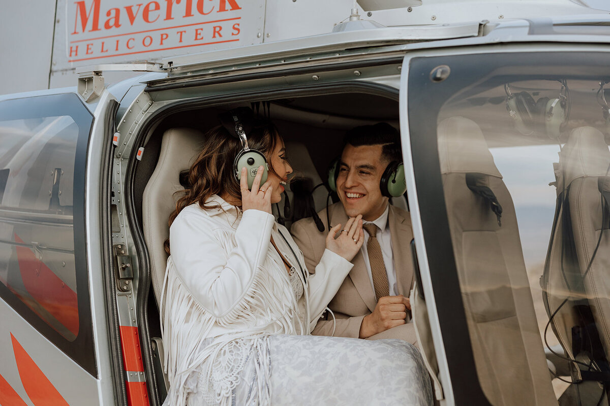 helicopter-elopement-119