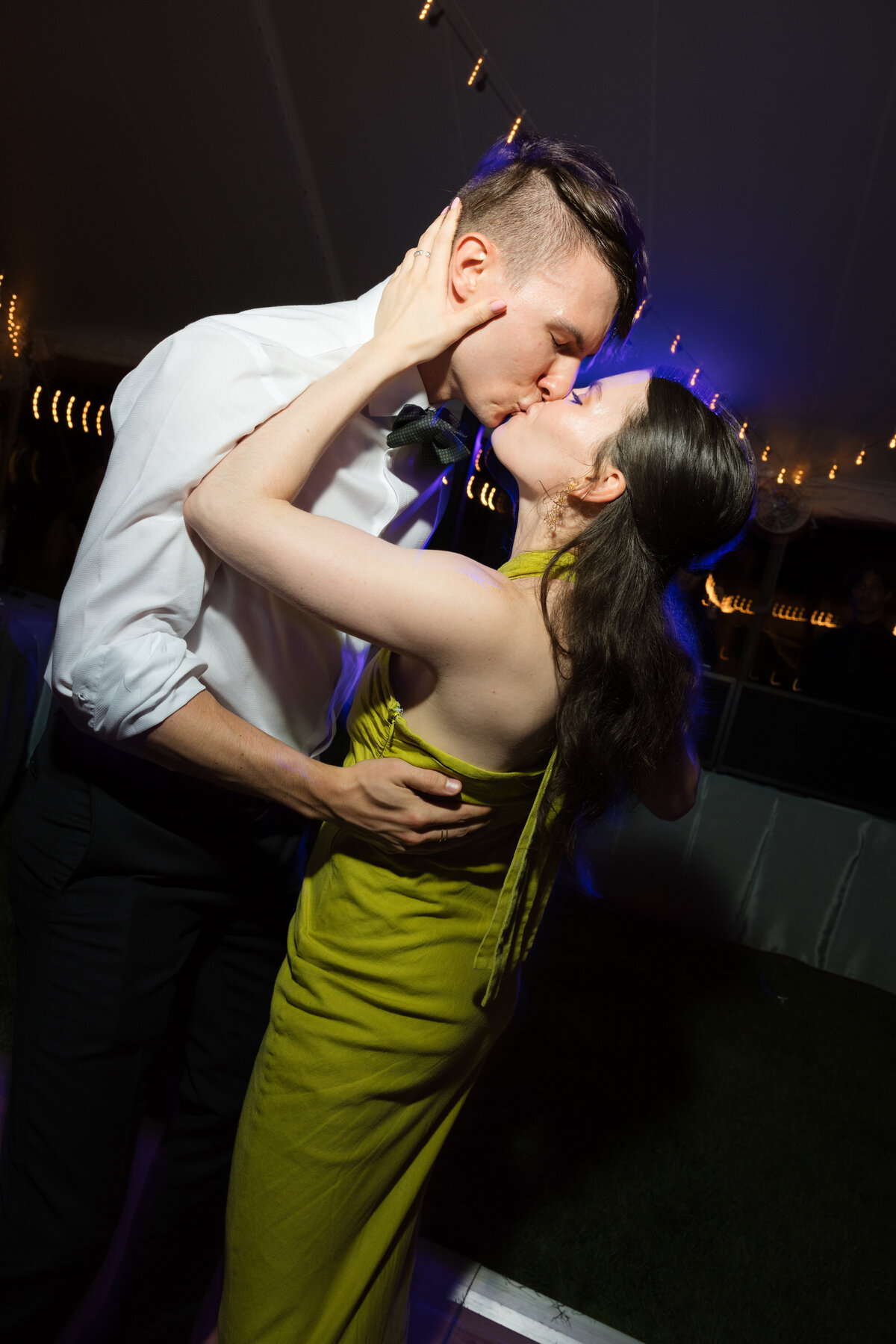 Lake-Minnetonka-wedding-Will-DeGraw-Clever-Disarray-115