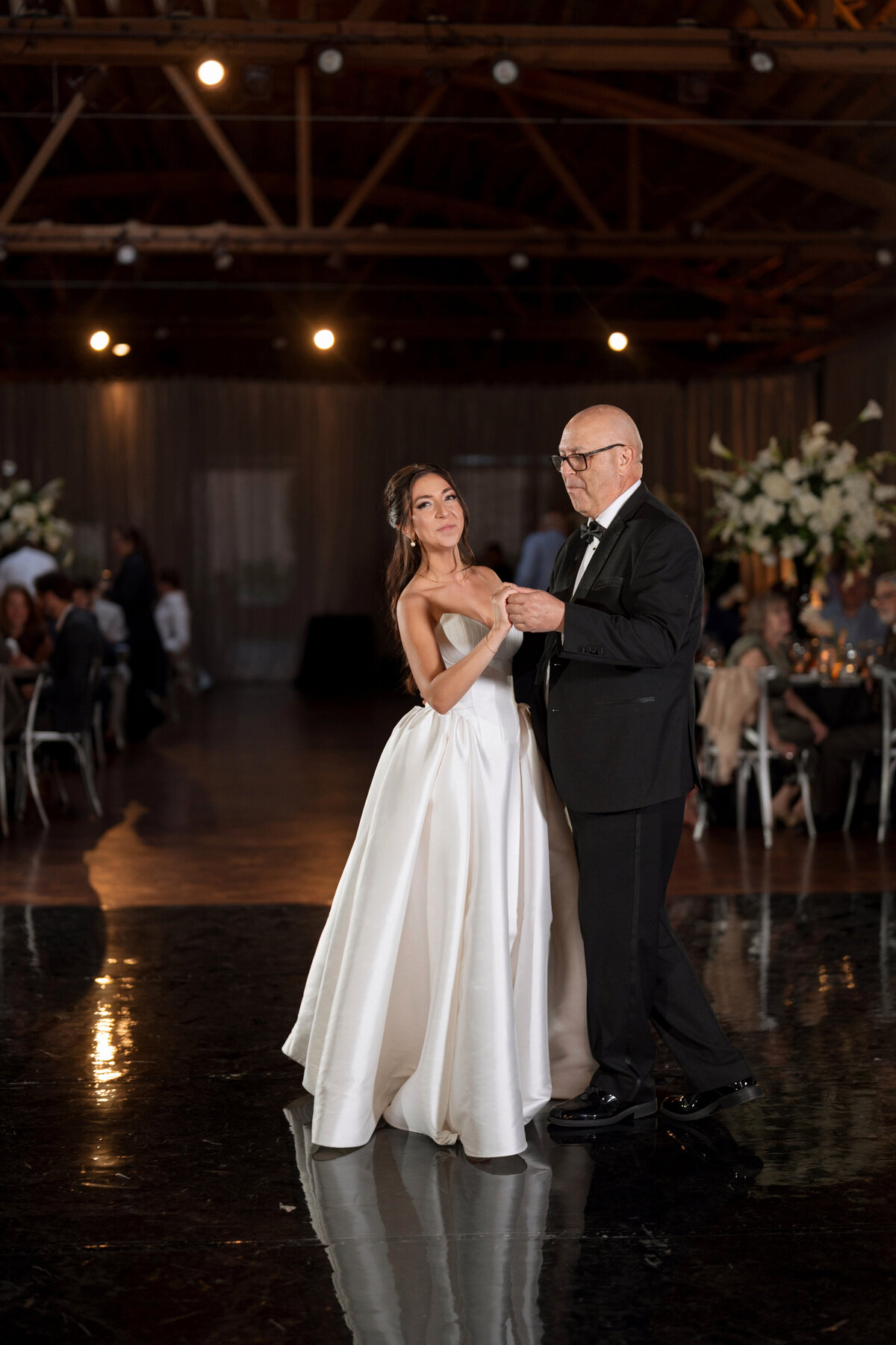Aspen-Avenue-Berlez-Chicago-Wedding-Photographer-Great-Events-Epic-Events-Rockwell-on-the-River-Entertaining-Company-Jewish-Wedding-Editorial-149