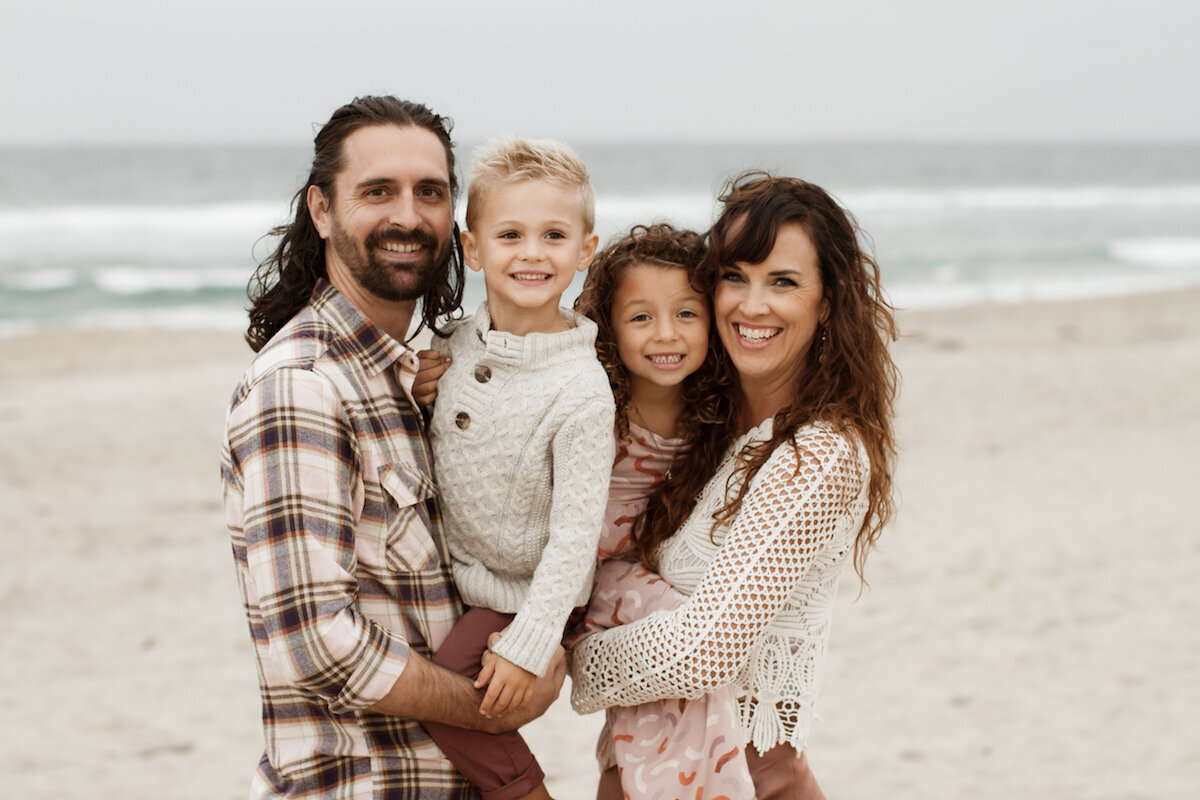 KIM PECKHAM PHOTO HUNTINGTON BEACH FAMILY PHOTOGRAPHER-016