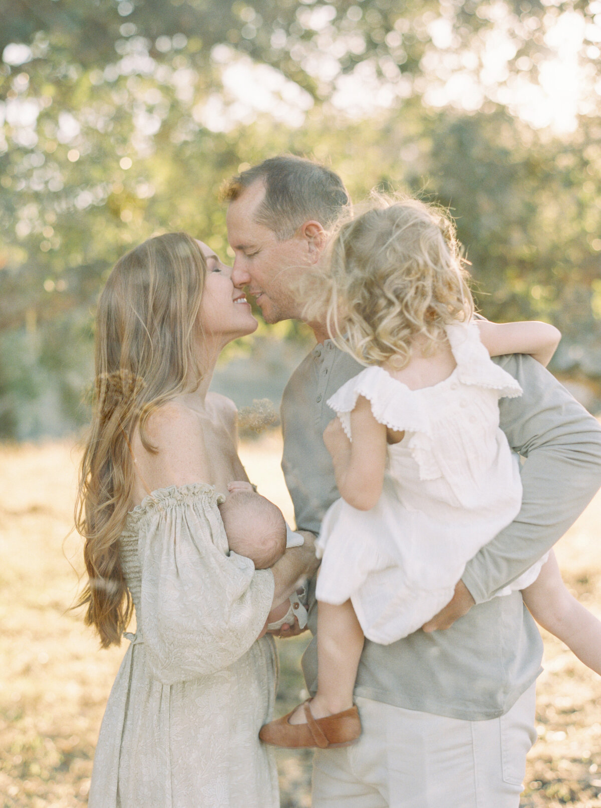 Megan Kawahara Photography San Jose Bay Area California Motherhood Newborn Family Lifestyle Womans Photography Images Portraits Light Airy Film Photos MKPhotography_ForsythFamily2022-104