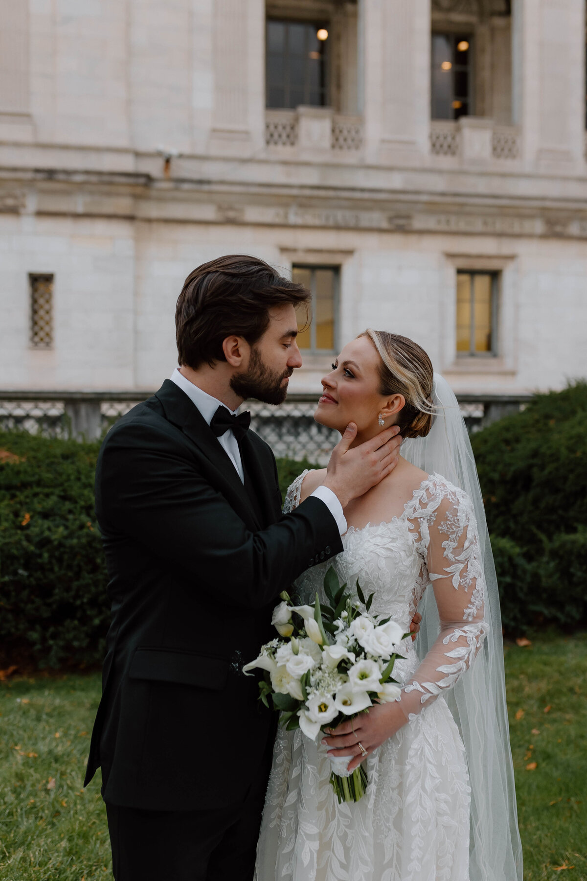 michigan-wedding-photographer-purzyckiweddingpreview-colonyclub-detroit-michigan-brittanybradleystudio-77