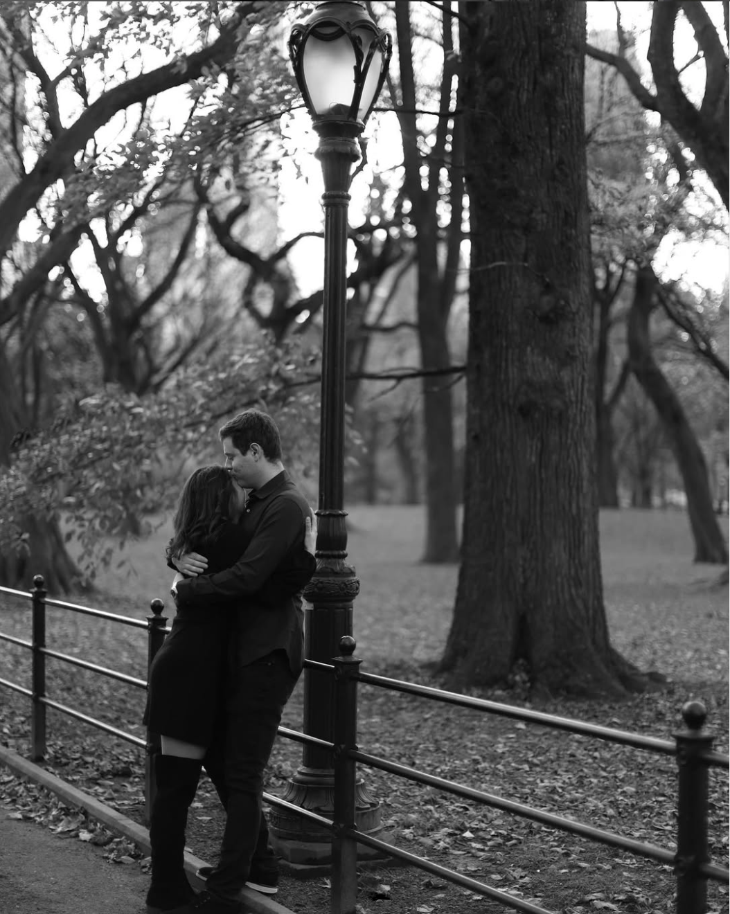 best-nyc-engagement-photo-locations-new-york-wedding-photographer-love-melissa-41