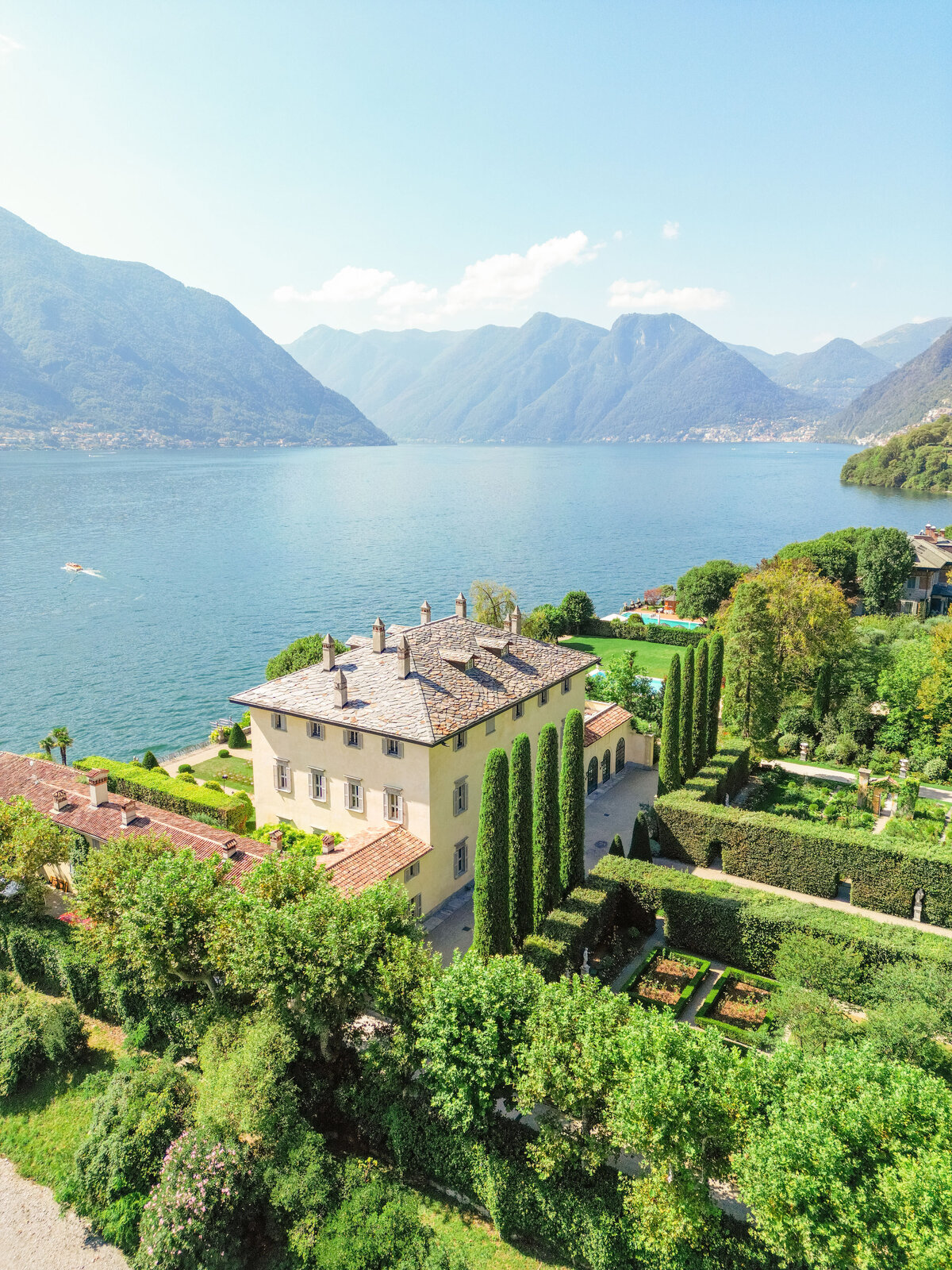 lake-como-villa-balbiano-wedding-photographer-roberta-facchini-photography-1