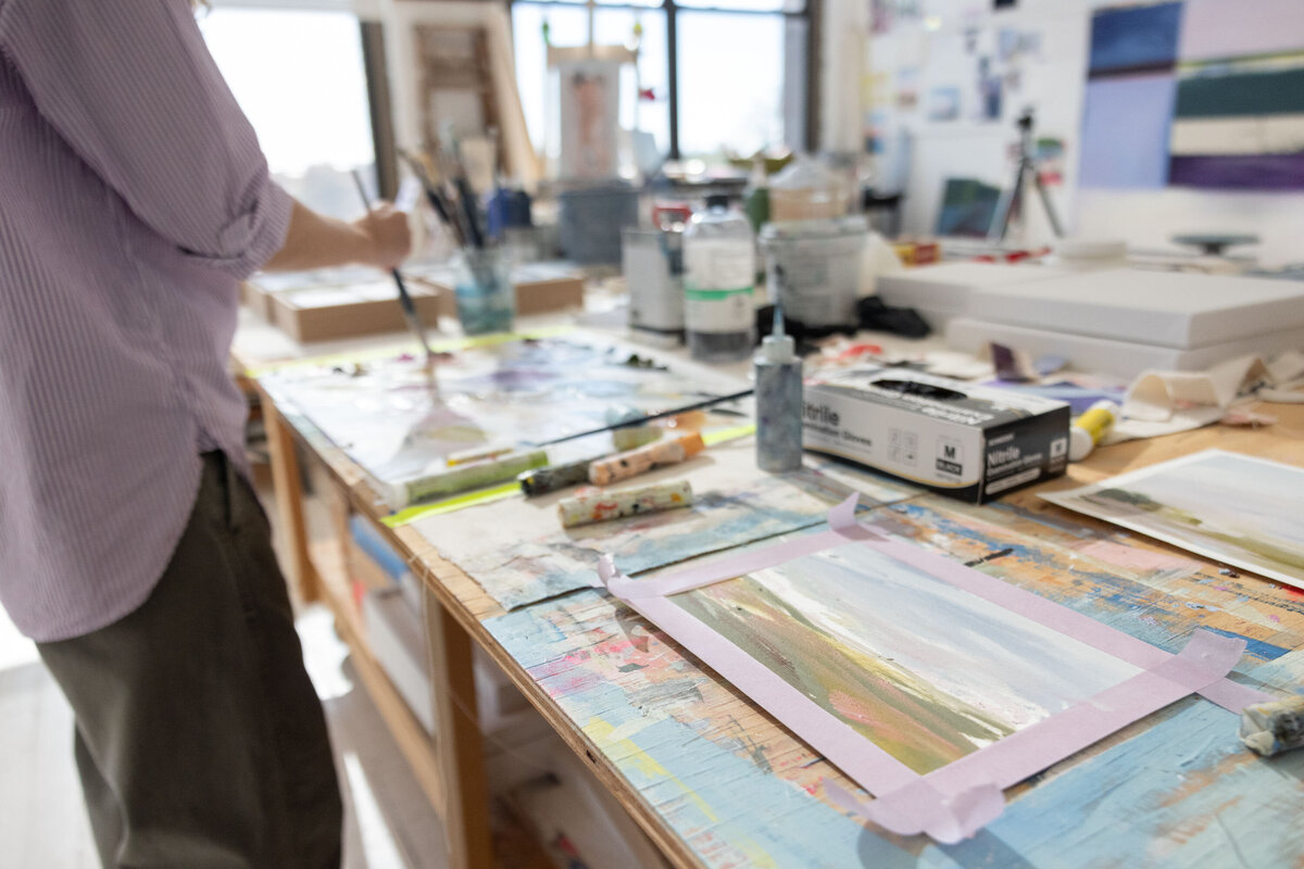 ct-In-studio-brand-photography-for-contemporary-abstract-artist-1