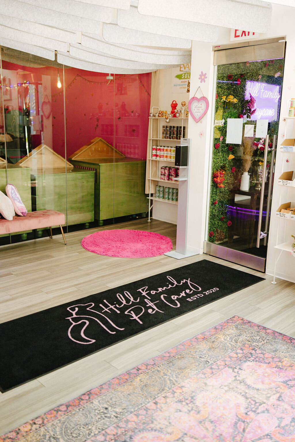 05.14hillfamilypetcare-78