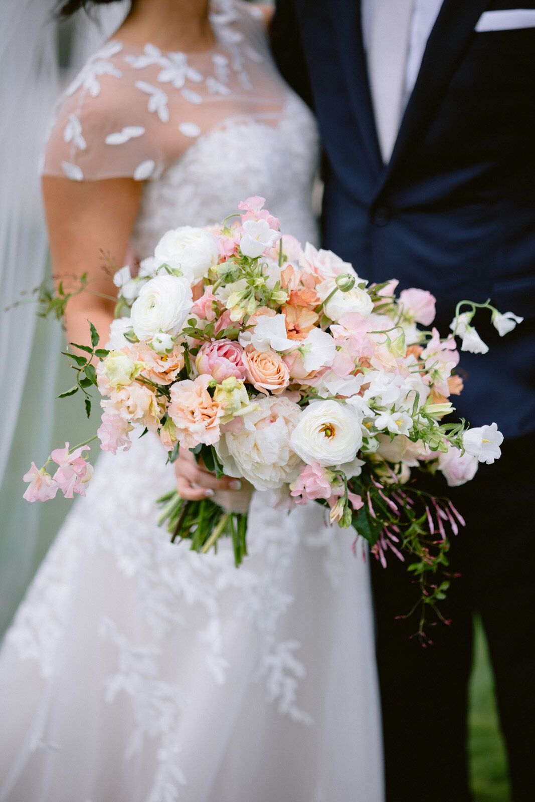 Kate-Murtaugh-Events-Watch-Hill-Chapel-bride-Westerly-RI-wedding-planner-spring-bouquet