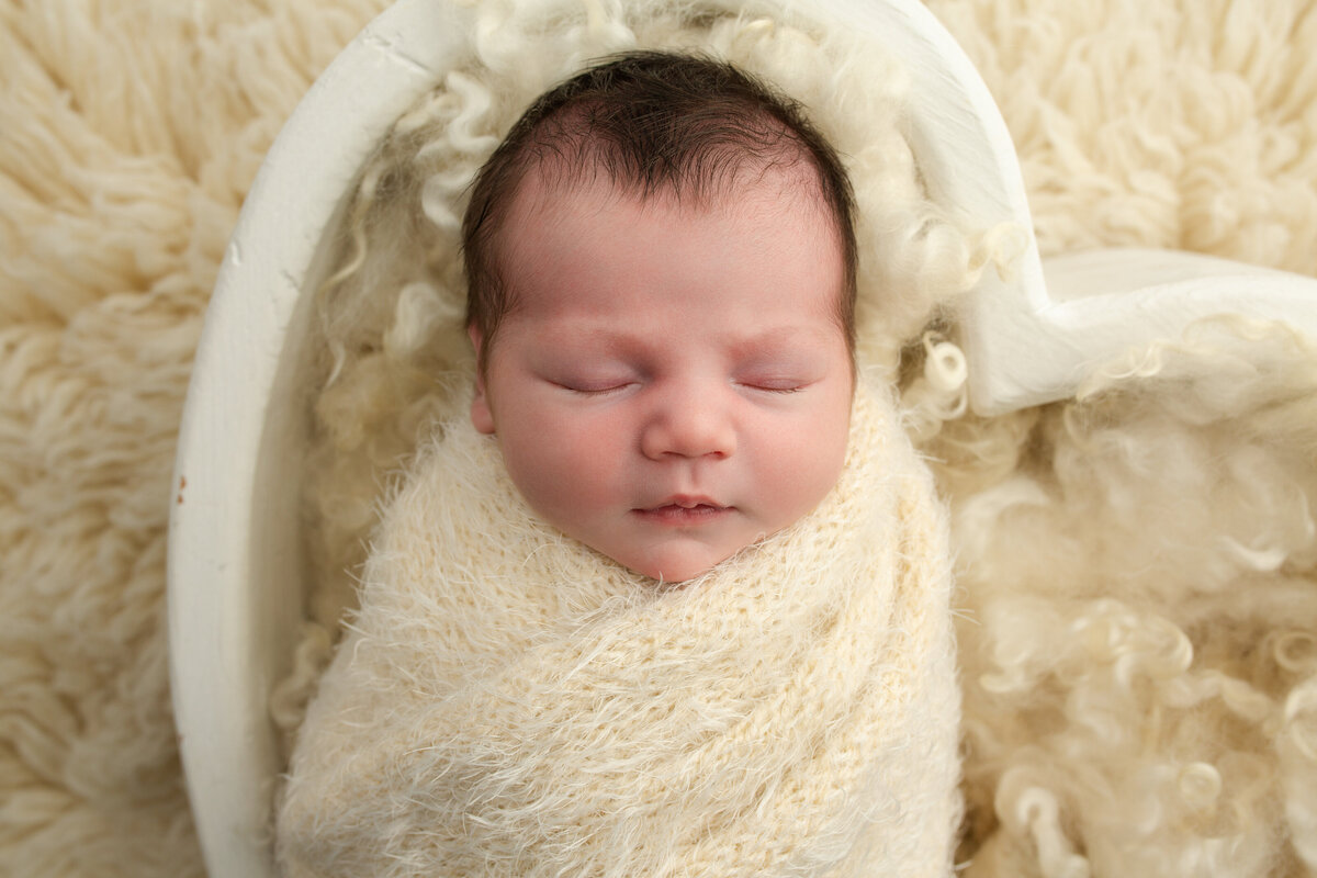 Lauren Vanier Photography | Hobart finest baby photographer | Newborn Photography hobart-9