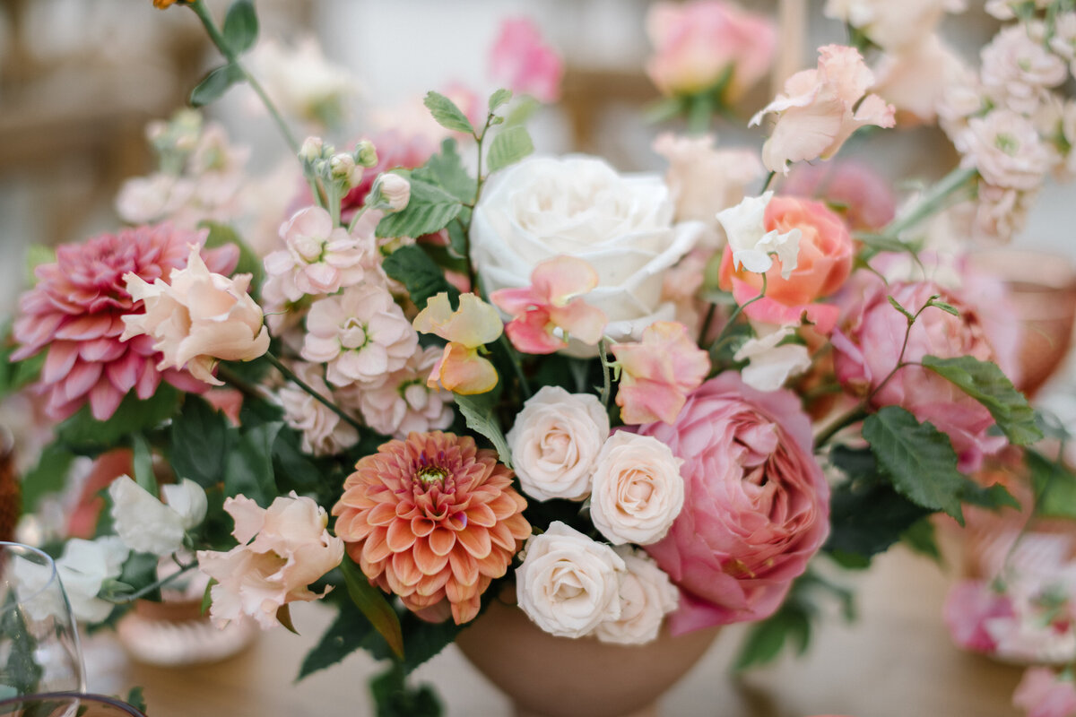 luxury wedding florist in provence france