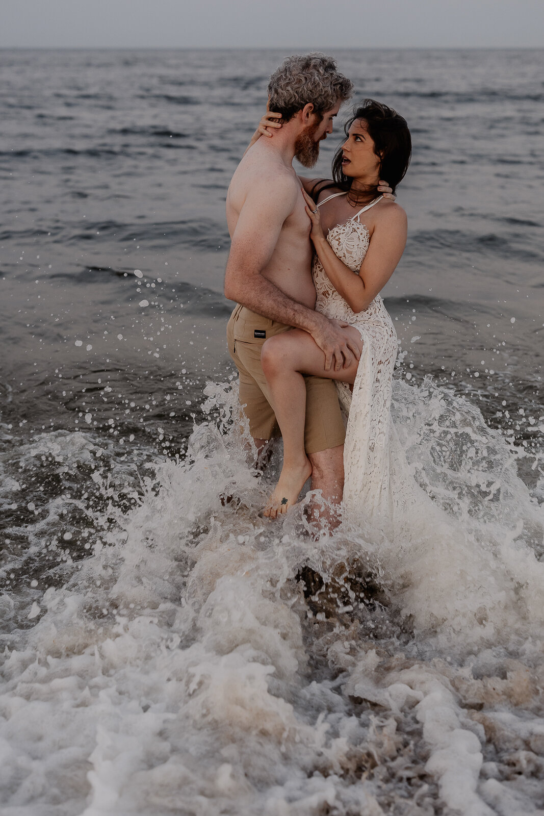 sandy-hook-nj-couple-photoshoot