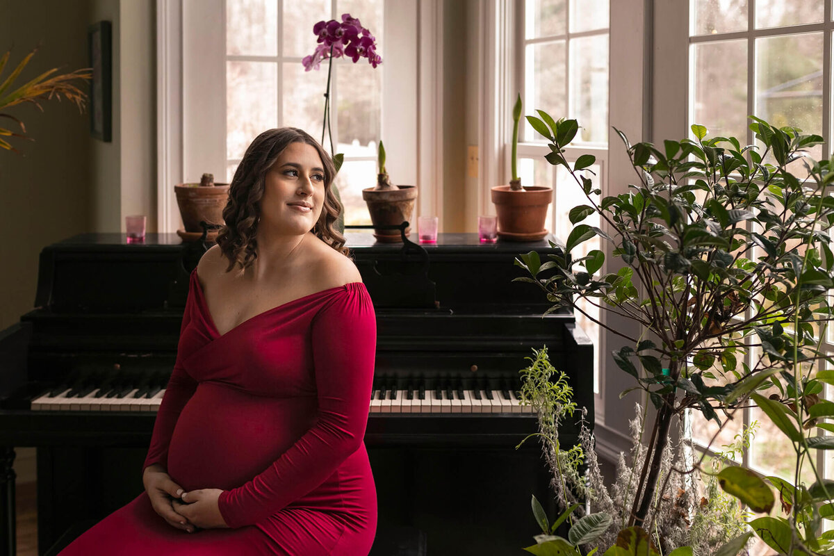 NJ maternity photographer captures beautiful mother-to-be