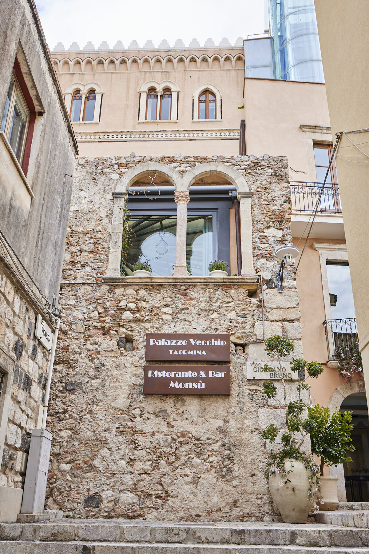 Waterstone -Palazzo Vecchio Taormina - Taormina - Luxury Boutique Hotel - J1218_HPV_1653_LR