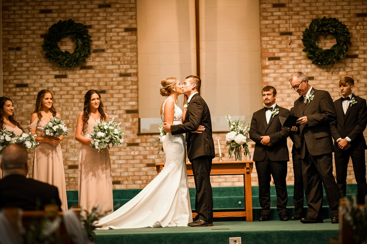 MKVPhotography_Zuercherwedding-087