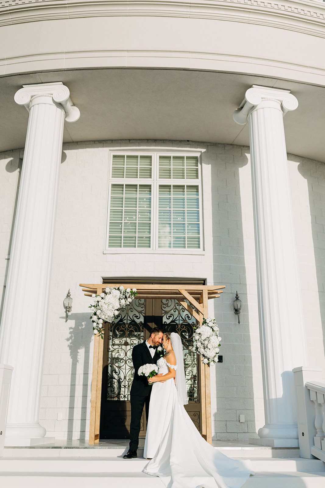 amber-mcwhorter-photo-whitehurst-elopement-chantilly-chic-celebrations-0615