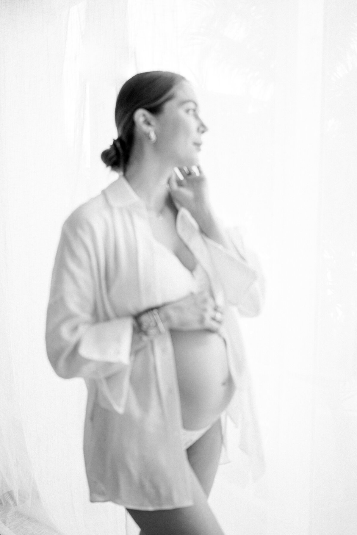 Intimate Maternity session in Miami