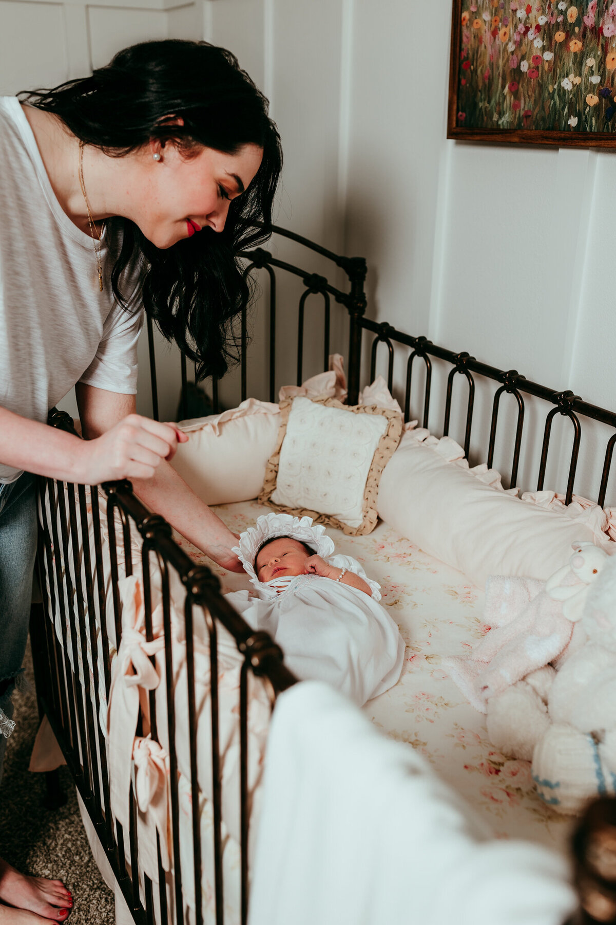 Lifestyle newborn photography NW Arkansas, best lifestyle newborn photography Fayetteville Arkansas, professional newborn photos near me, newborn photography packages