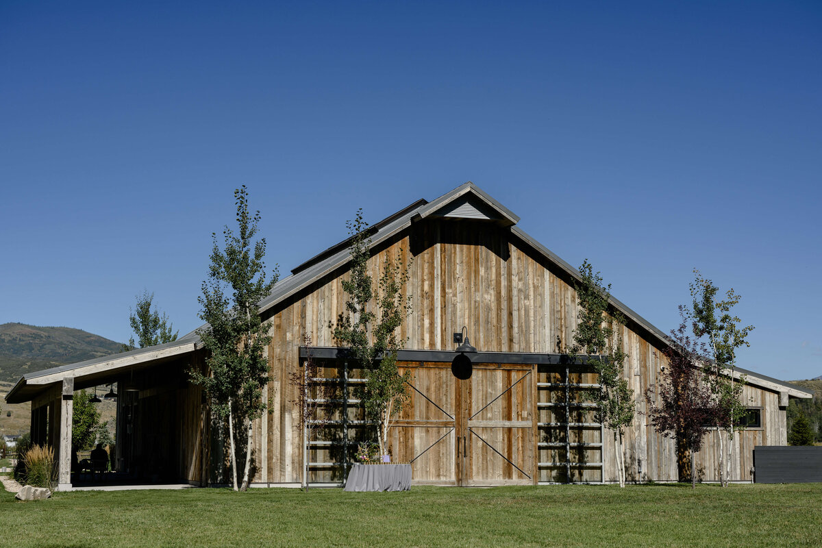 lauren-corey-4u-ranch-wedding-utah-wedding-planner-kaushay-and-co-events-27