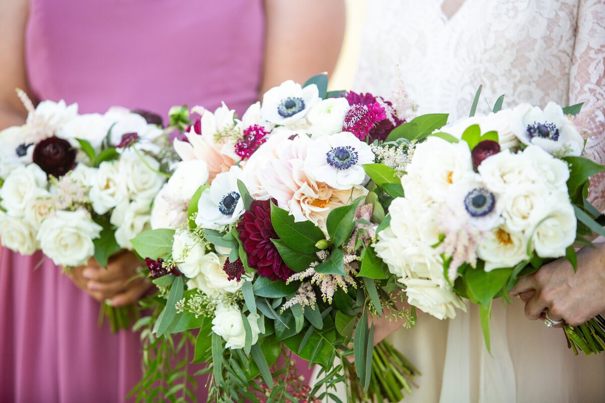 anemone-wedding-bouquets