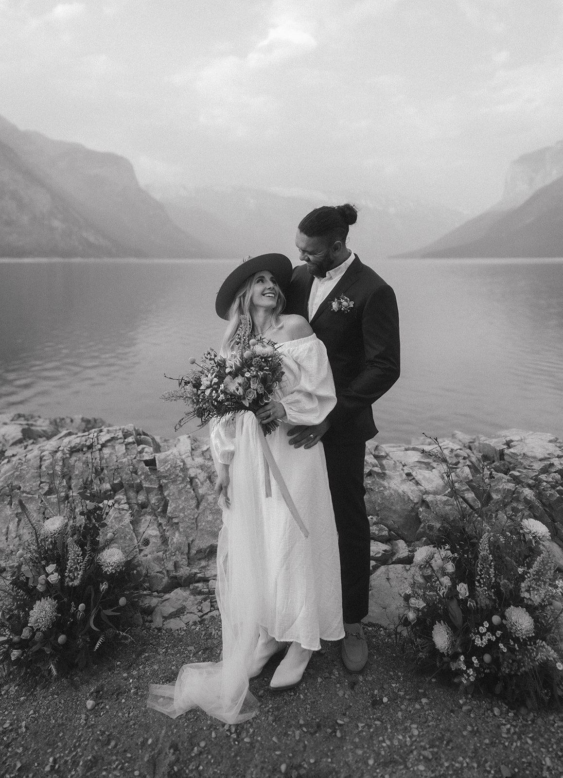 banff-elopement-wedding-photographer-lake-louise-alberta-taylor-dawning-photography-150