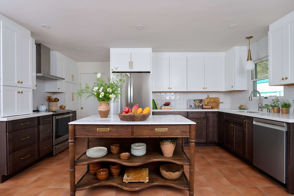 land-park-spanish-bungalow-kitchen