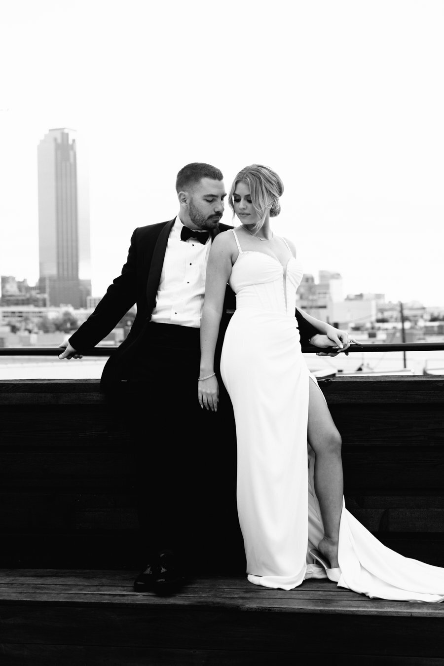 dec-on-dragon-2285-2_dallas-wedding-photographer-fort-worth-wedding-photographer