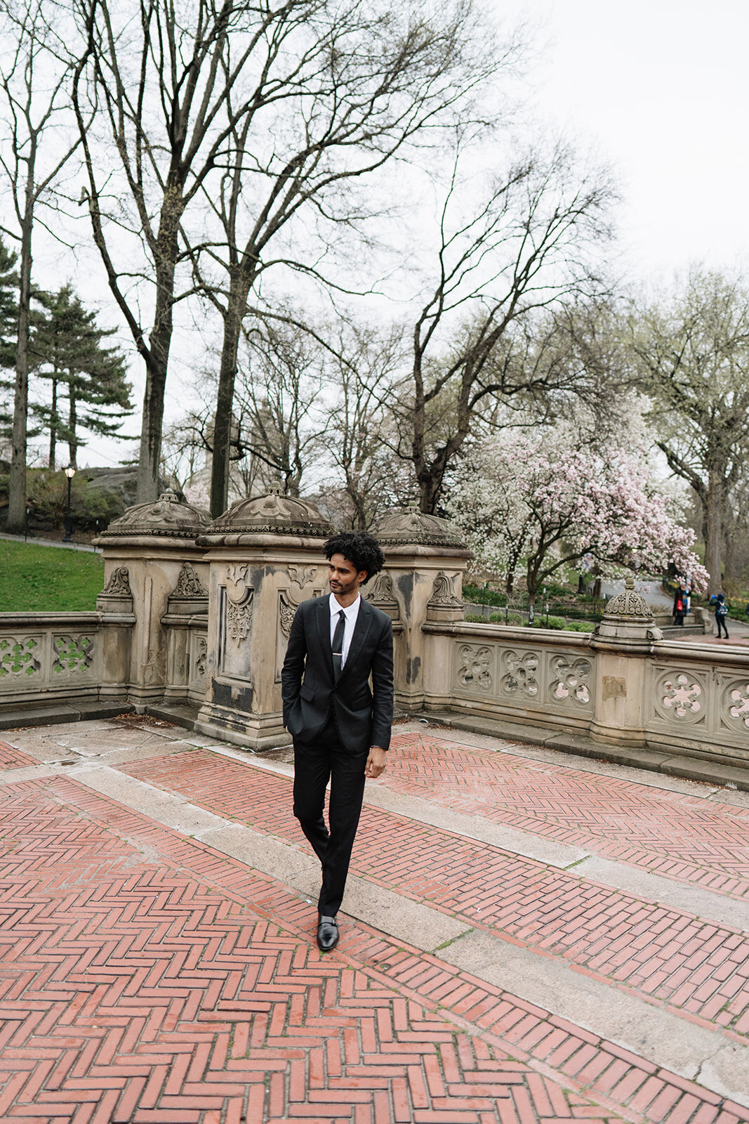 Danielle-Aisling_New_York_City_Central_Park_Boathouse_Wedding-61